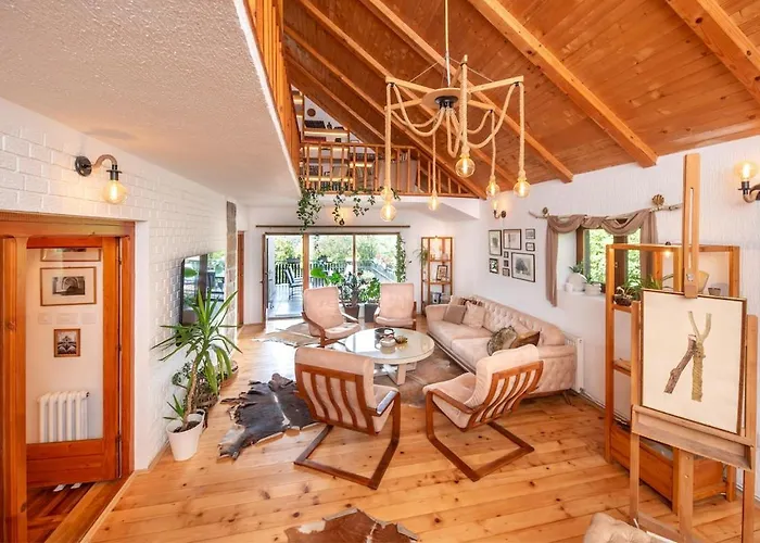 Four Seasons Casa Novi Sad Villa