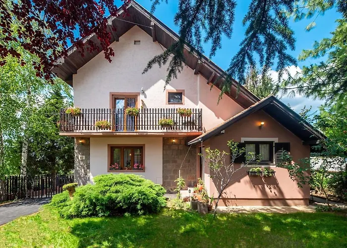 Four Seasons Casa Novi Sad Villa